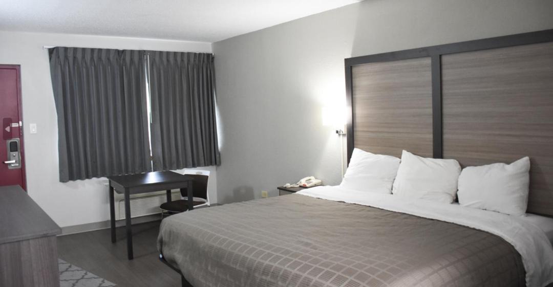 Photo of Bedroom in Bridgeview