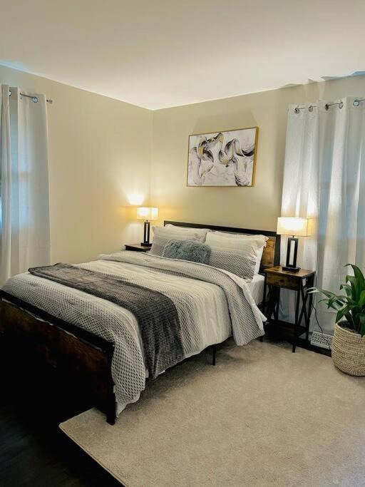 Photo of Bedroom in Orange Prairie