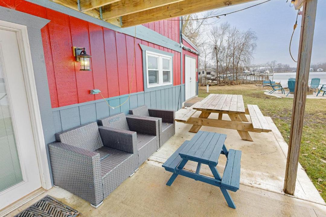 Photo of Patio Balcony in Channel Lake