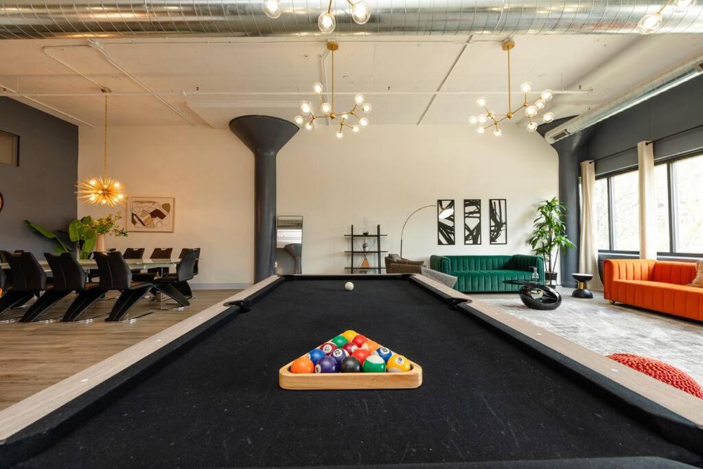 Photo of Livingroom in Near South Side