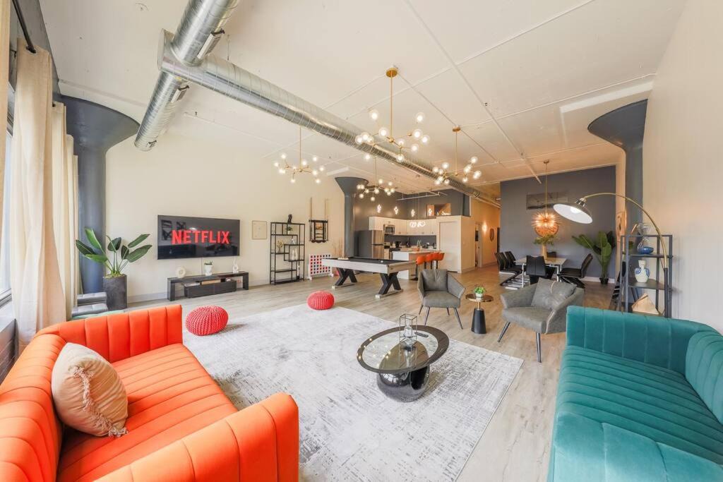 Photo of Livingroom in Near South Side