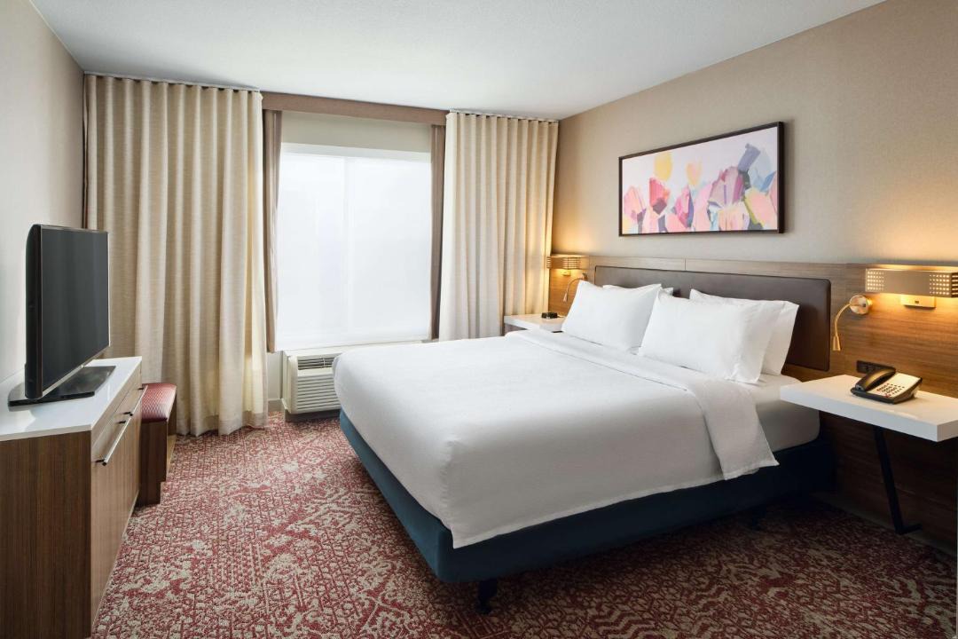 Photo of Bedroom in Schaumburg