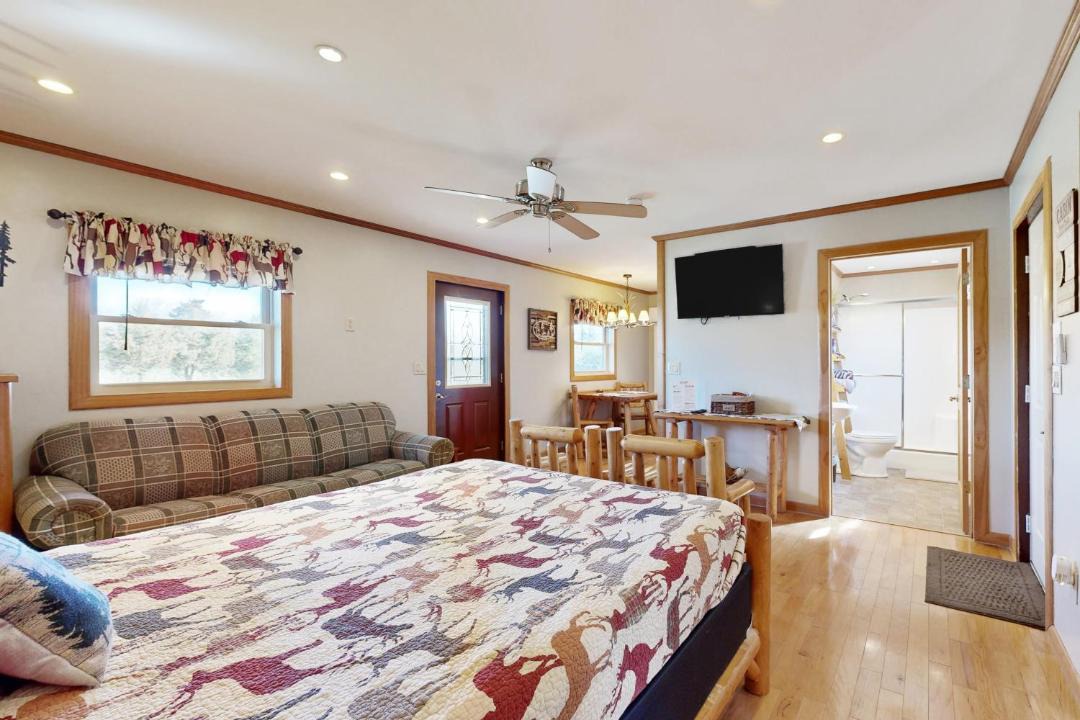 Photo of Bedroom in Murphysboro