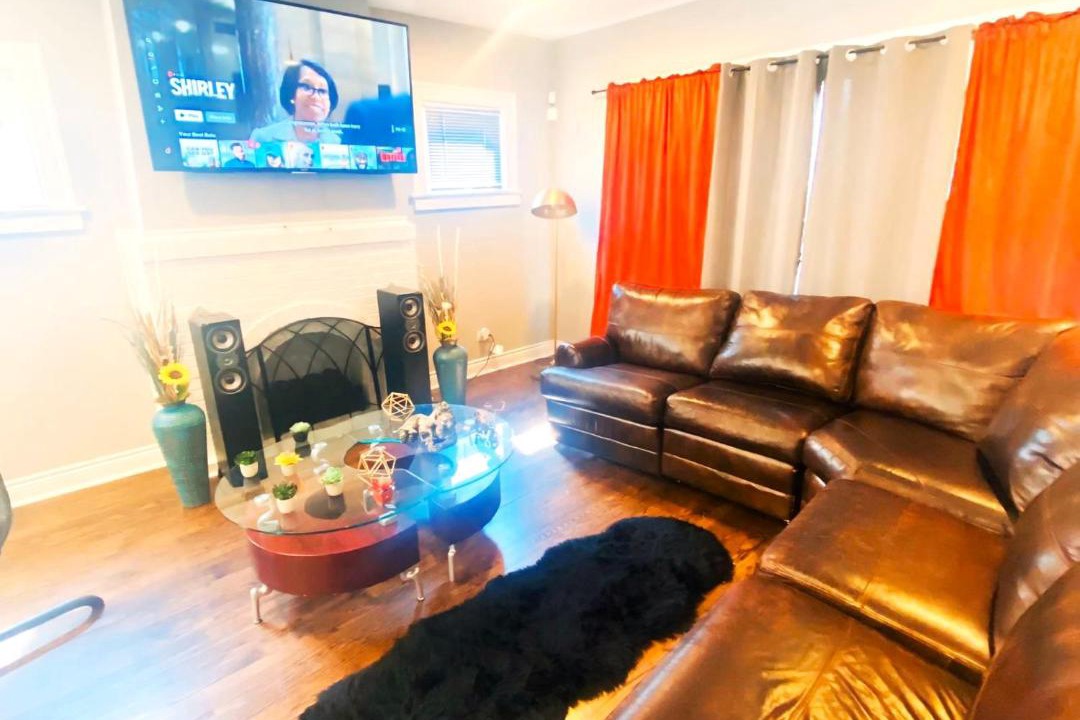 Photo of Livingroom in Roseland