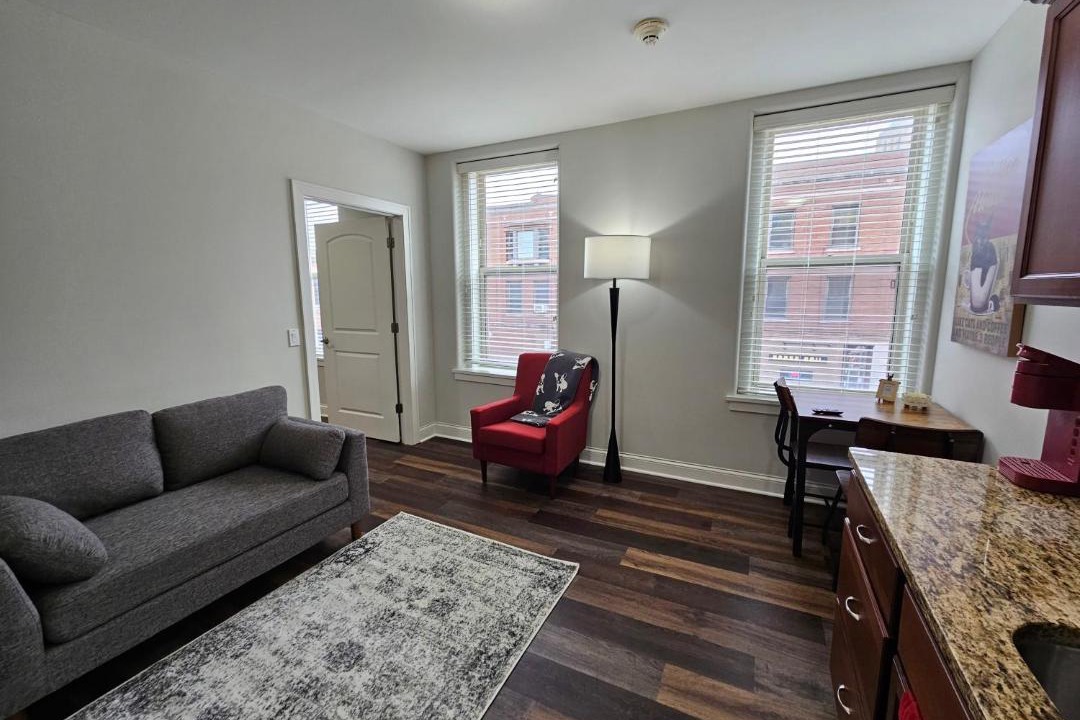Photo of Livingroom in Champaign