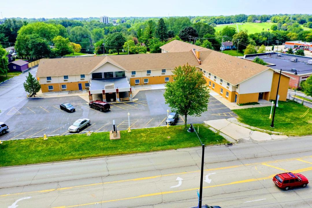 Photo of Others in Rockford