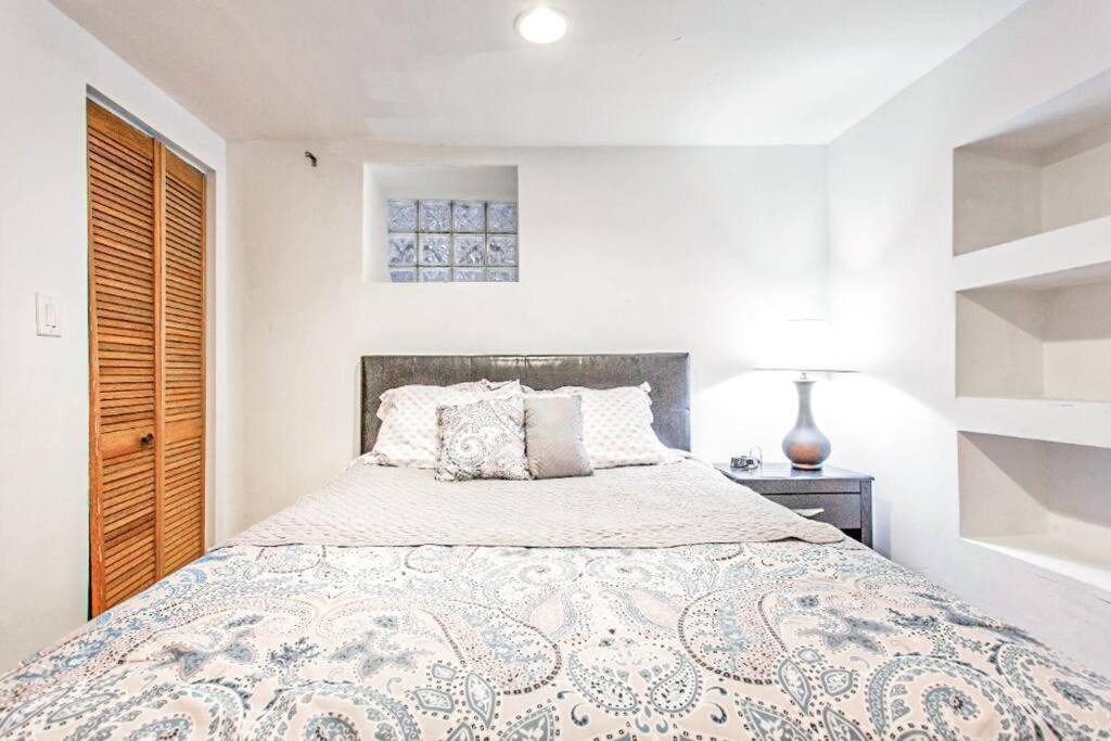 Photo of Bedroom in Wicker Park