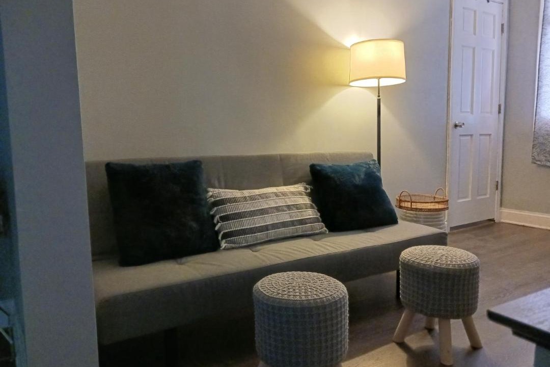 Photo of Livingroom in Little Village
