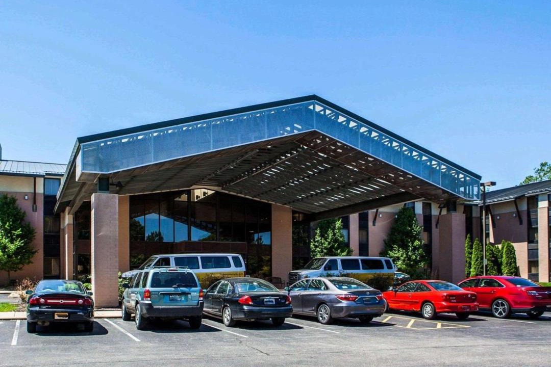 Photo of Buildings in Orange Prairie