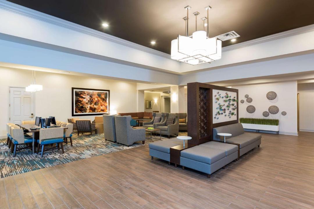 Photo of Livingroom in Russell