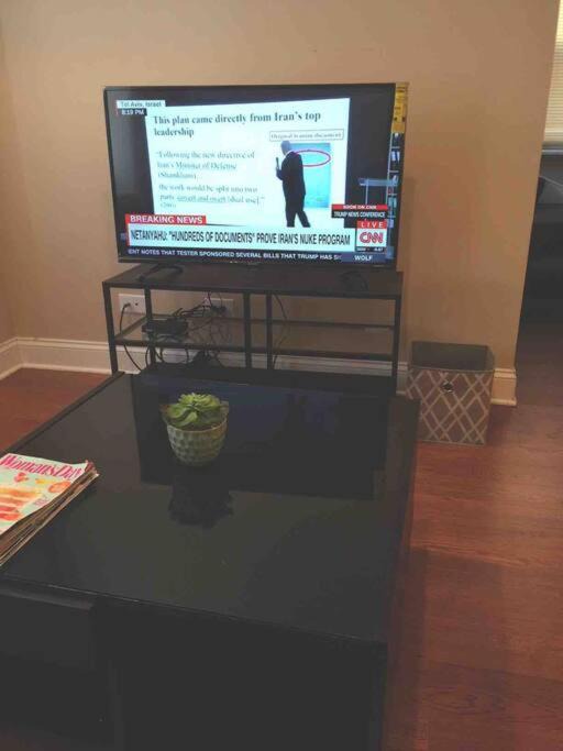 Photo of Livingroom in Belmont Cragin