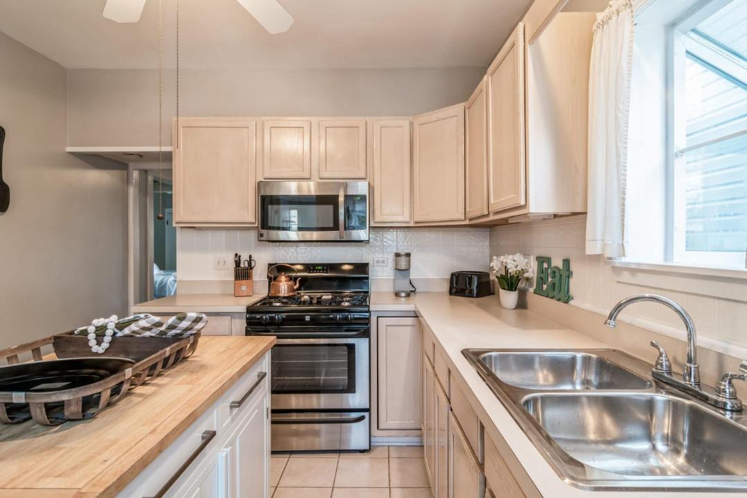 Photo of Kitchen in Forest Park