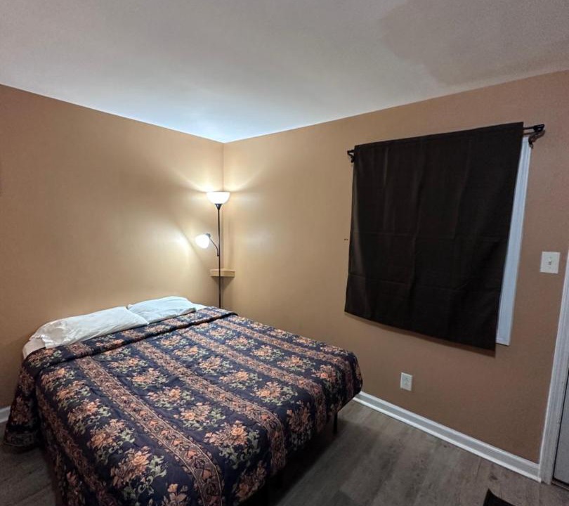 Photo of Bedroom in Streator