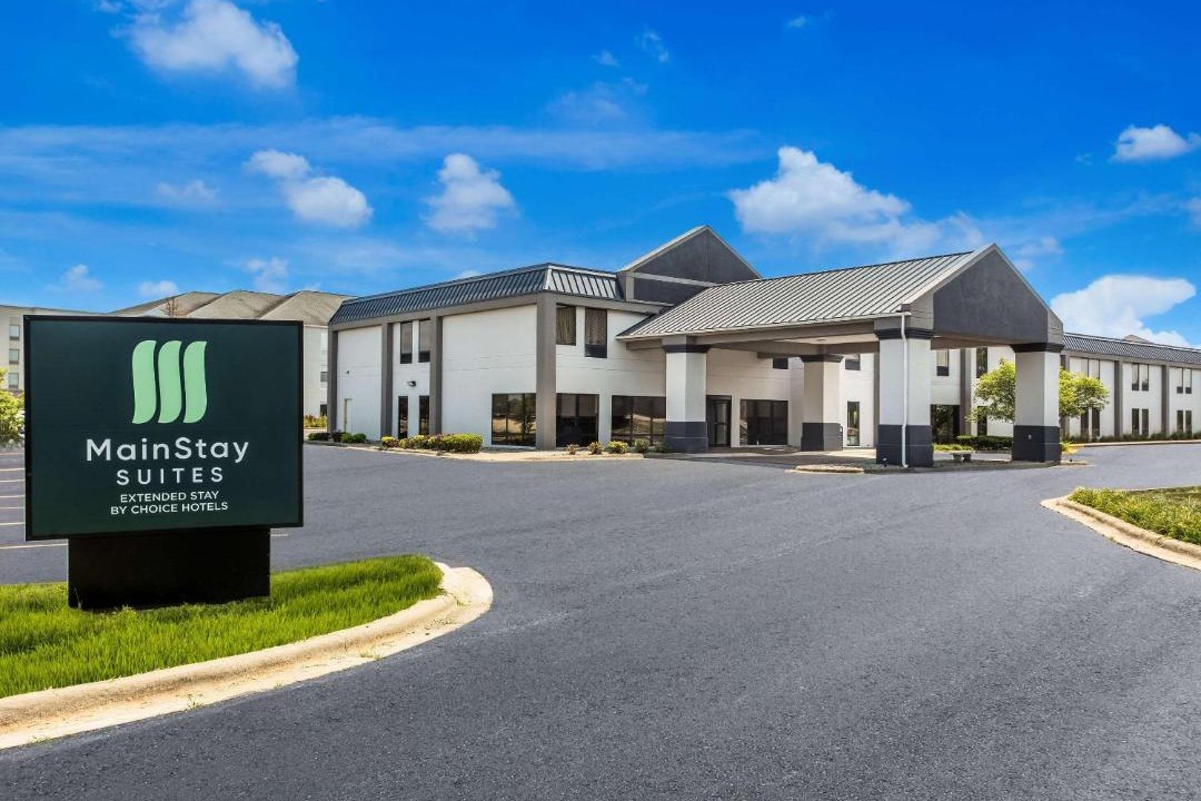 Photo of Buildings in Bourbonnais