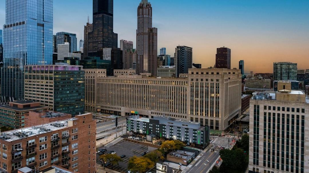 Photo of Others in West Loop