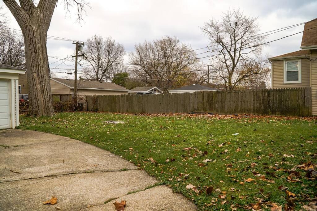 Photo of Others in Maywood