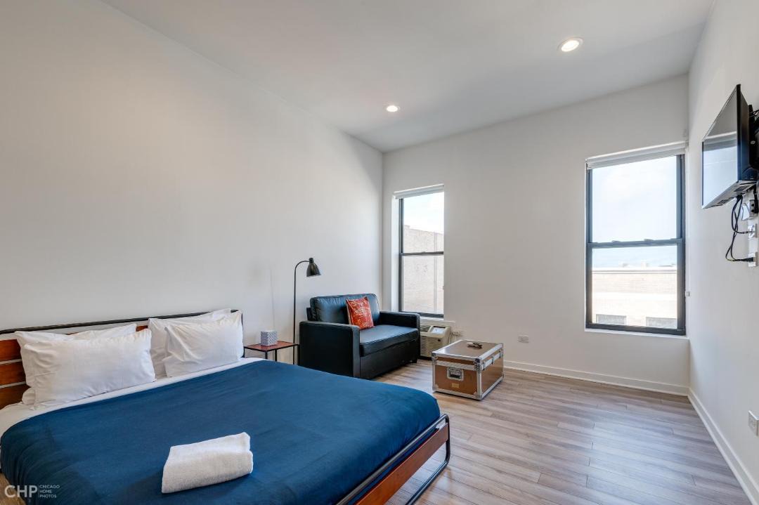 Photo of Bedroom in River West