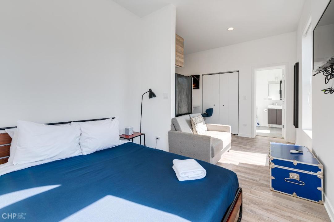 Photo of Bedroom in River West