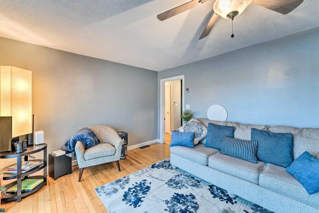 Photo of Livingroom in Rockford