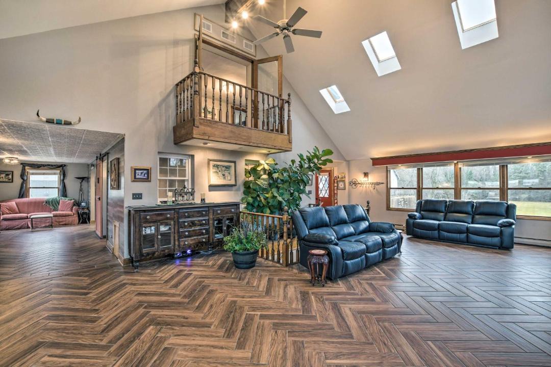 Photo of Livingroom in Hanover Park