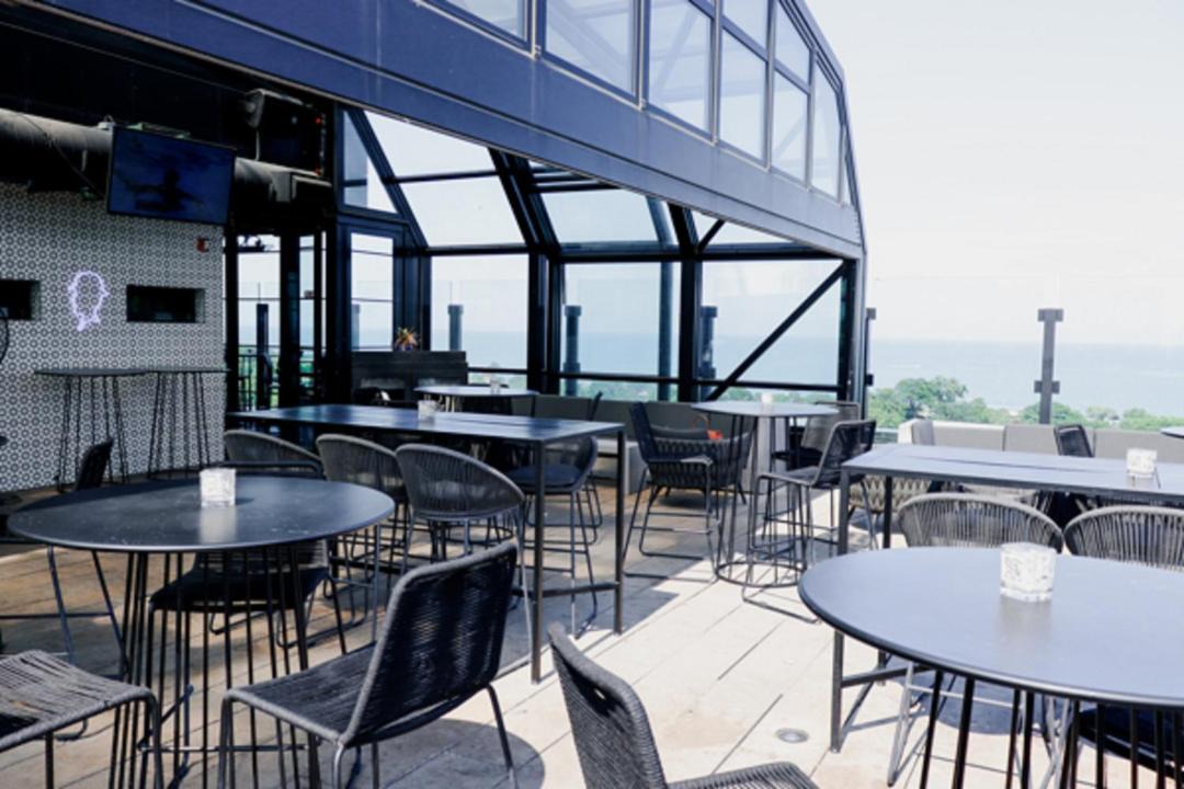 Photo of Patio Balcony in Old Town Triangle