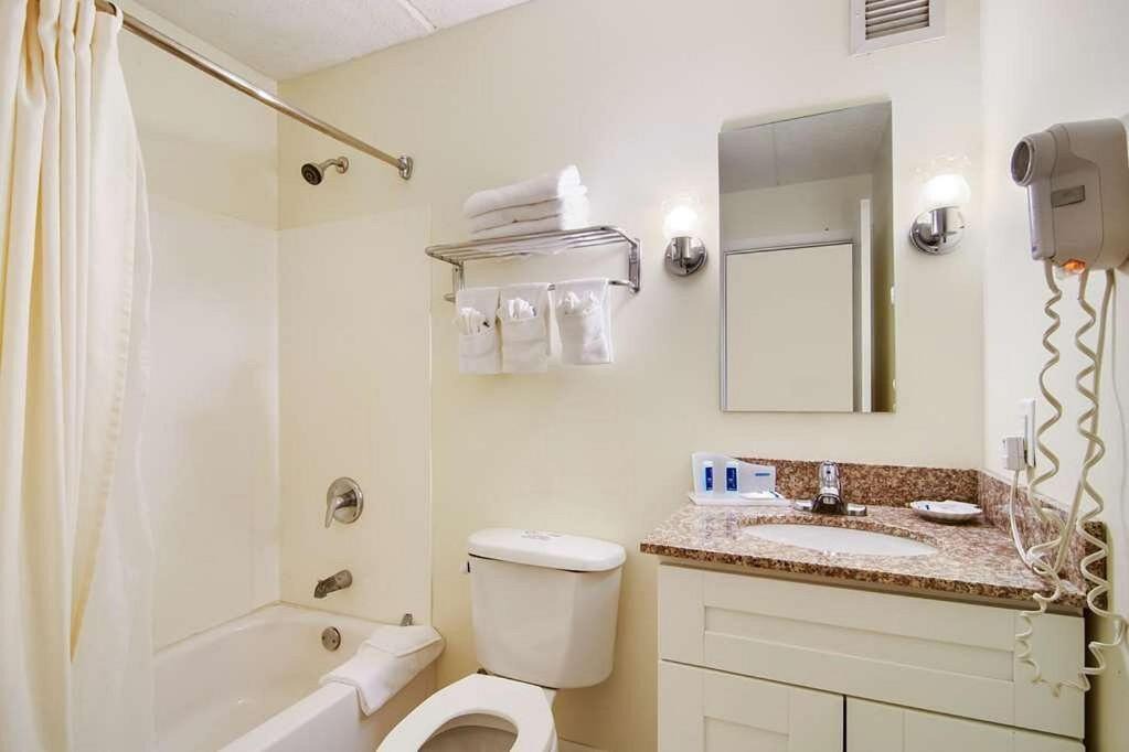 Photo of Bathroom in North Aurora