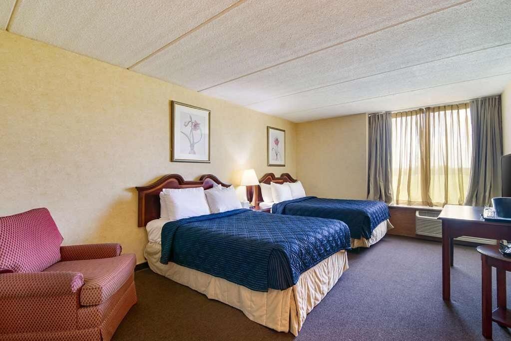 Photo of Bedroom in North Aurora
