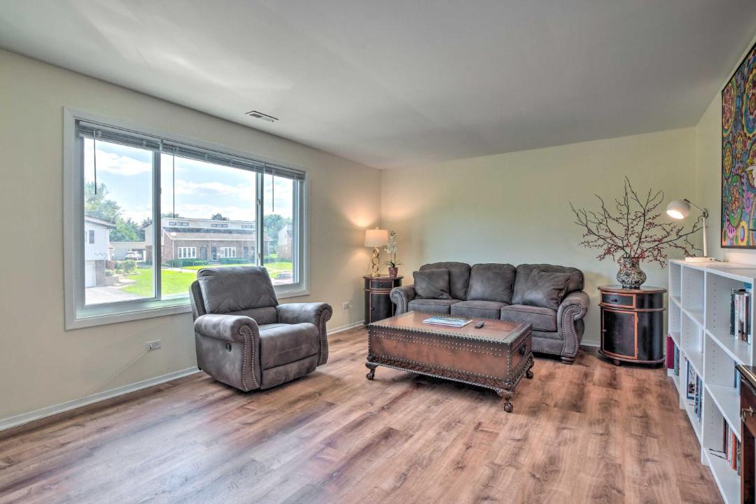 Photo of Livingroom in Roselle