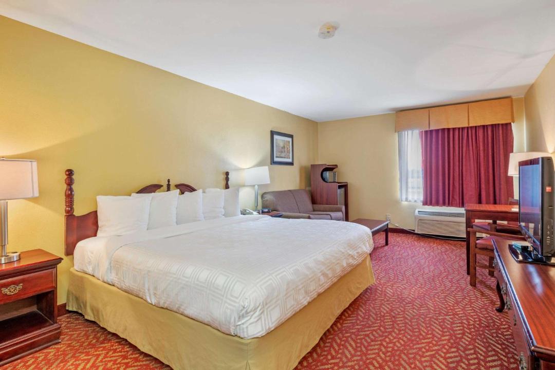 Photo of Bedroom in Springfield