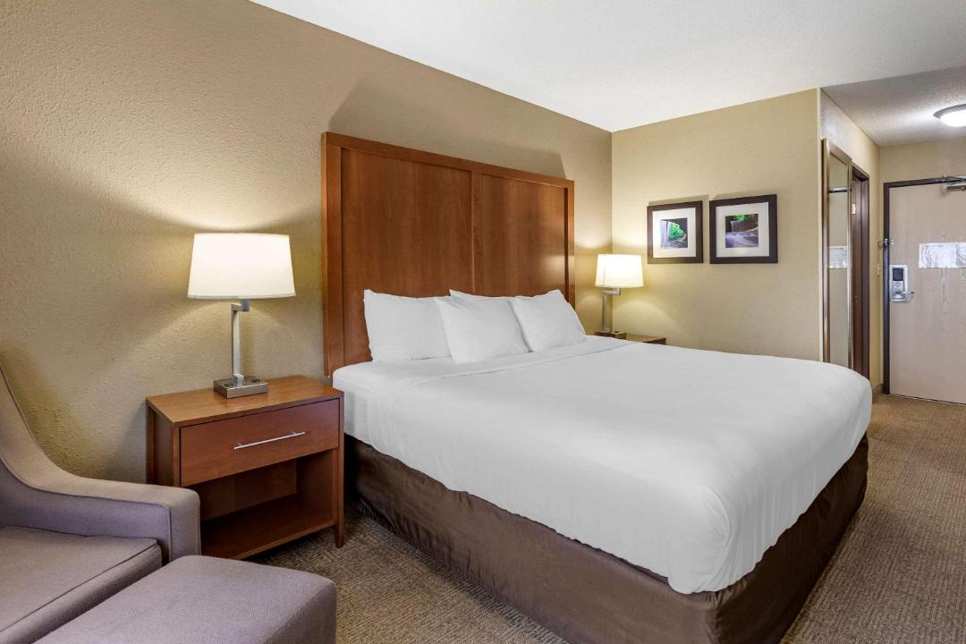 Photo of Bedroom in Quad Cities