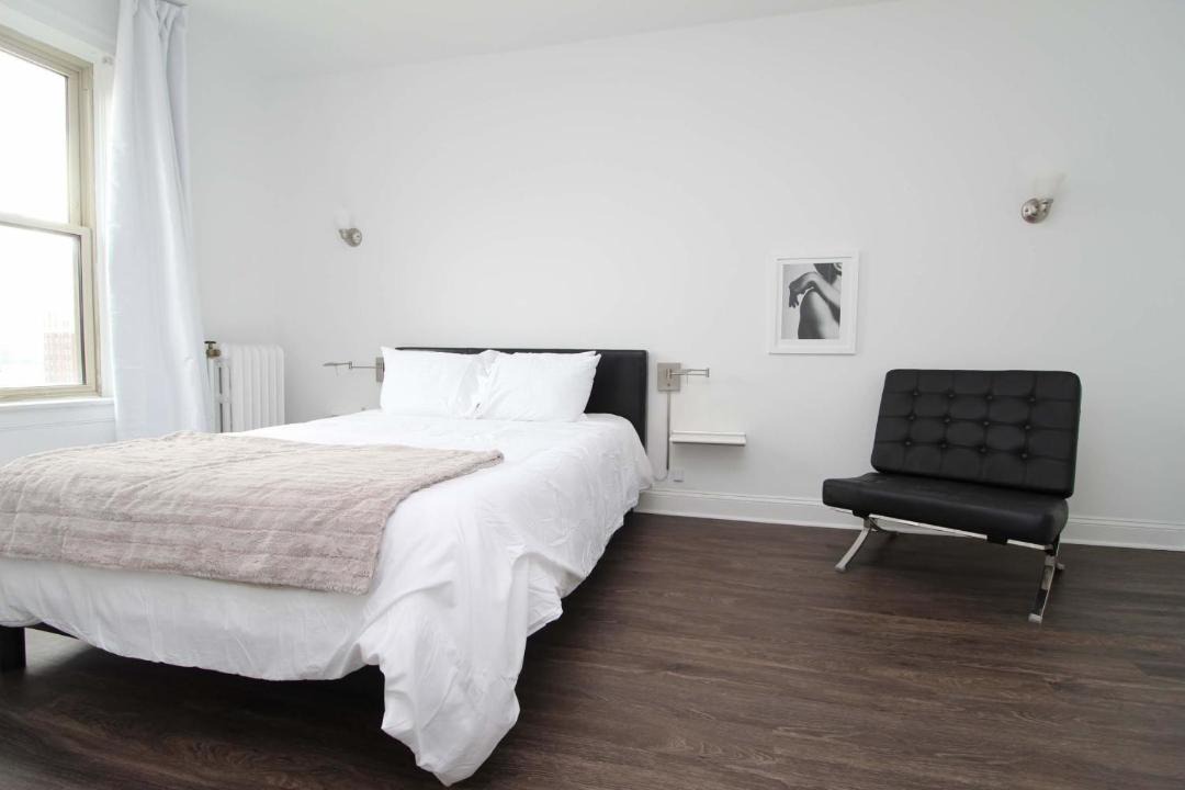 Photo of Bedroom in East Hyde Park