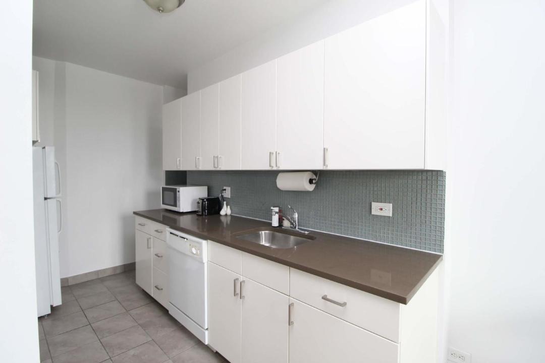 Photo of Kitchen in East Hyde Park