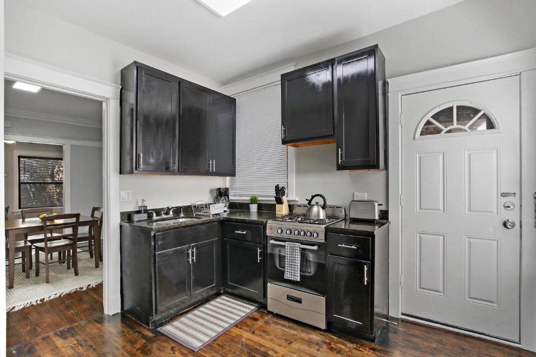 Photo of Kitchen in East Albany Park