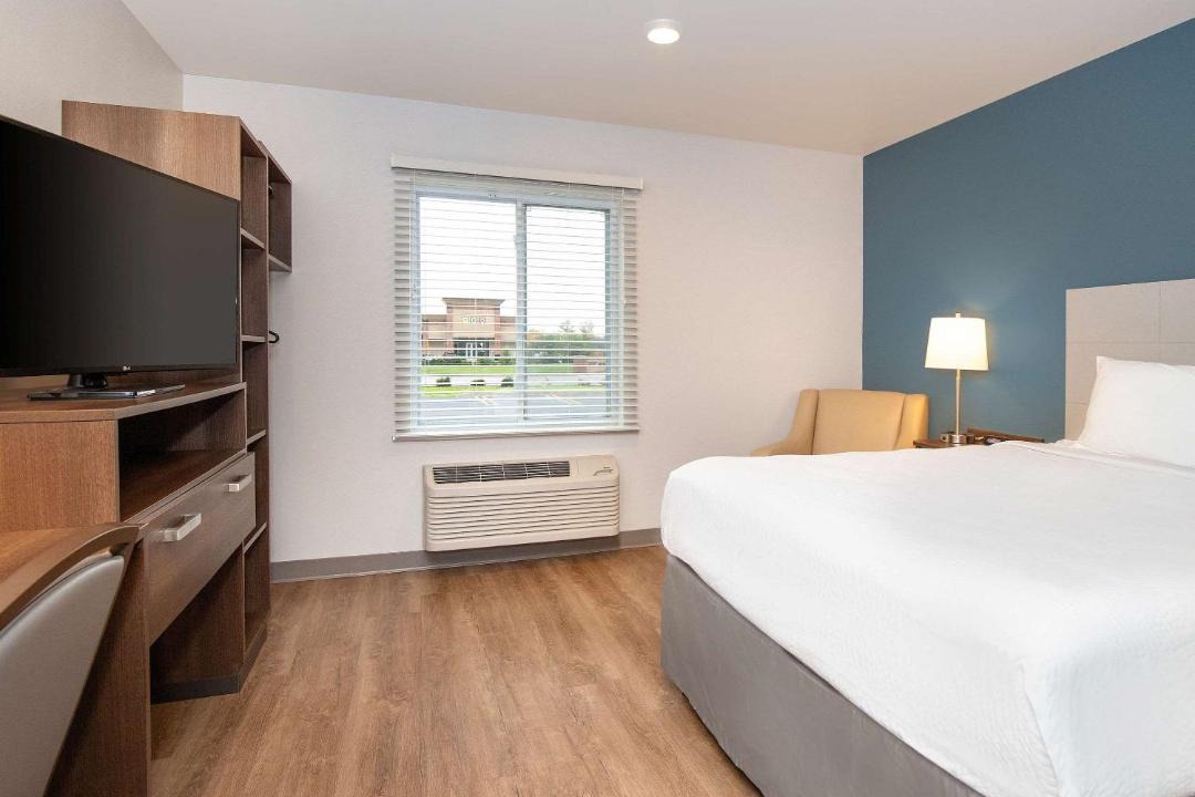 Photo of Bedroom in Carol Stream