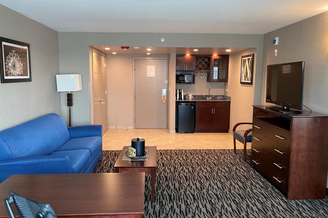 Photo of Livingroom in Elk Grove Village
