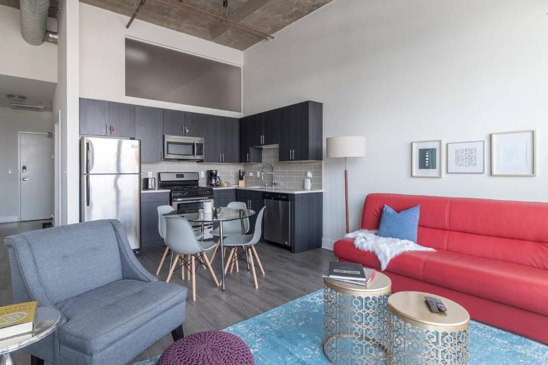 Photo of Livingroom in Near South Side