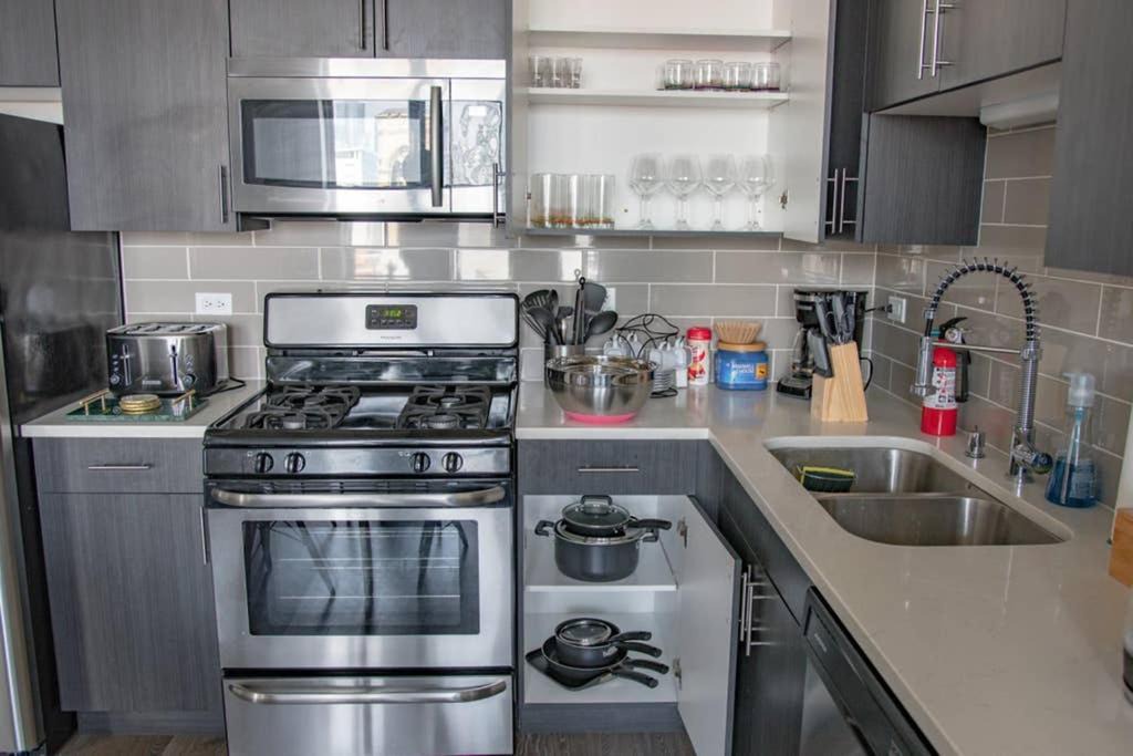 Photo of Kitchen in Near South Side