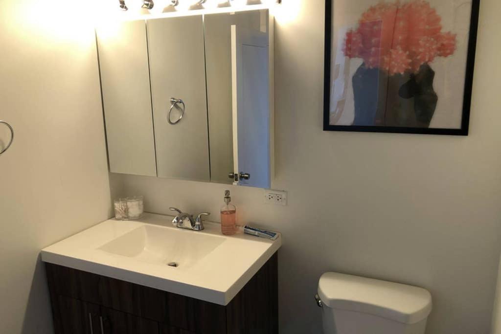 Photo of Bathroom in Near South Side