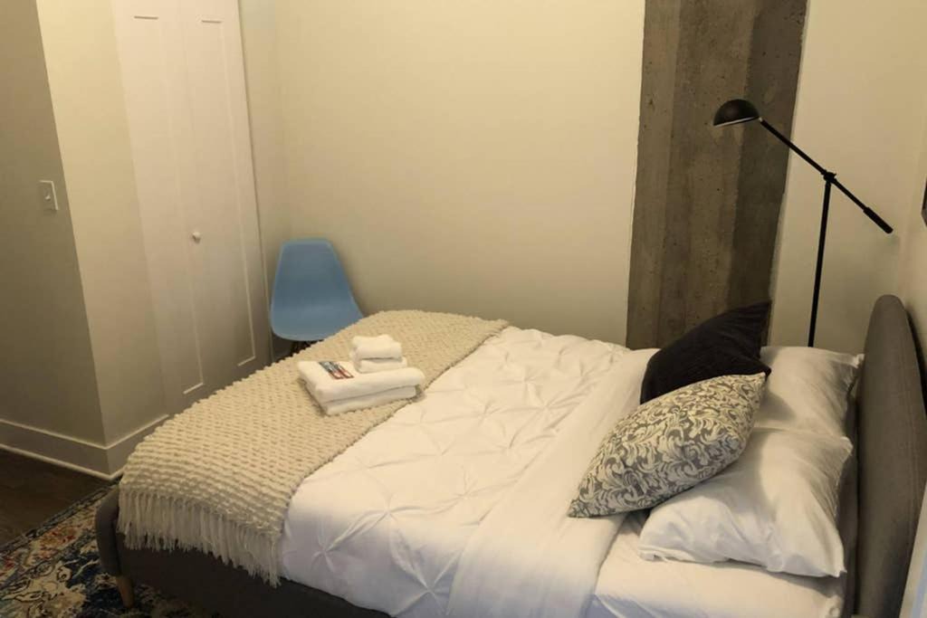 Photo of Bedroom in Near South Side