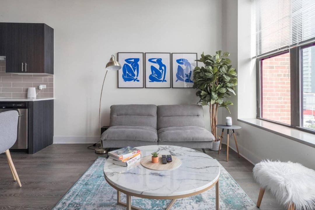 Photo of Livingroom in Near South Side