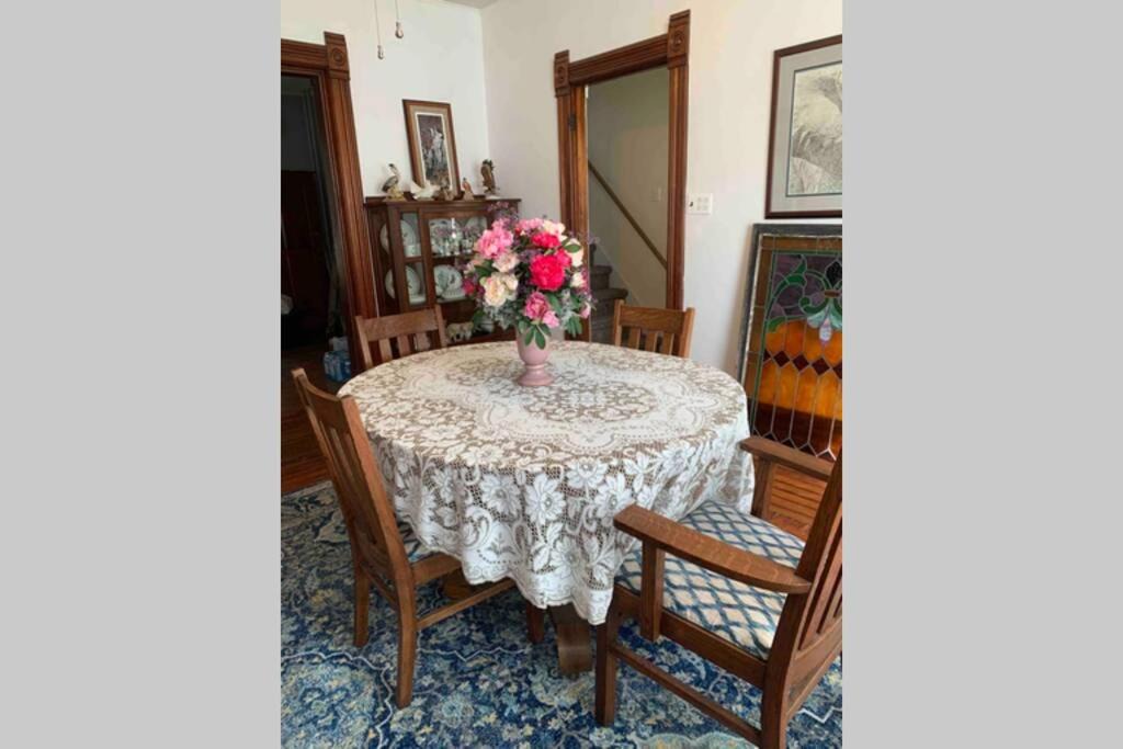 Photo of Livingroom in Bushnell
