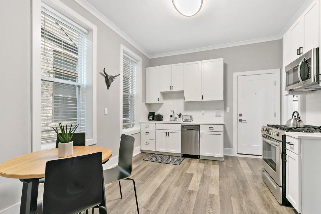 Photo of Kitchen in West Town