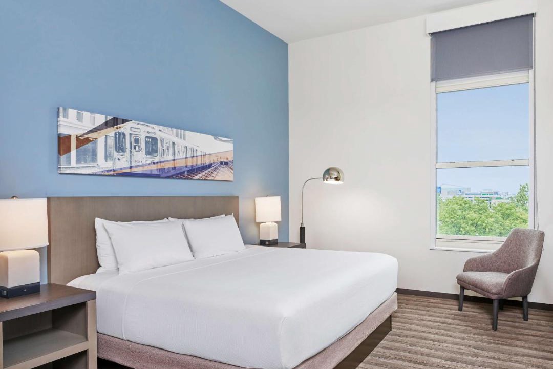 Photo of Bedroom in Illinois Medical District