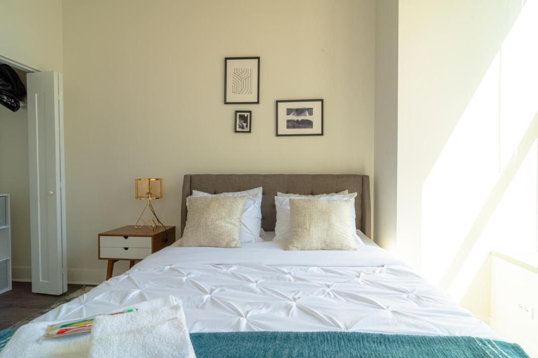 Photo of Bedroom in Near South Side