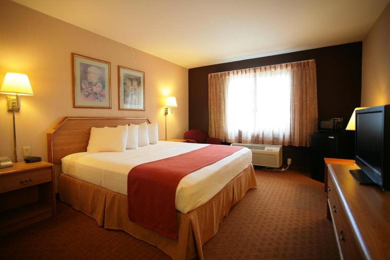 Photo of Bedroom in Flora
