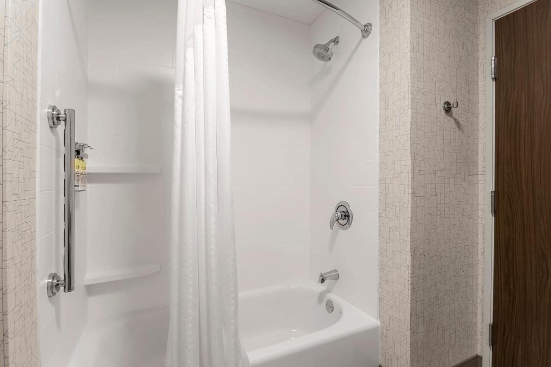 Photo of Bathroom in O'Hare