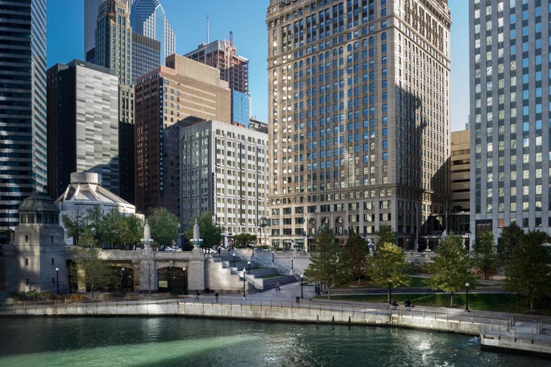 Photo of Outdoor in Downtown Chicago