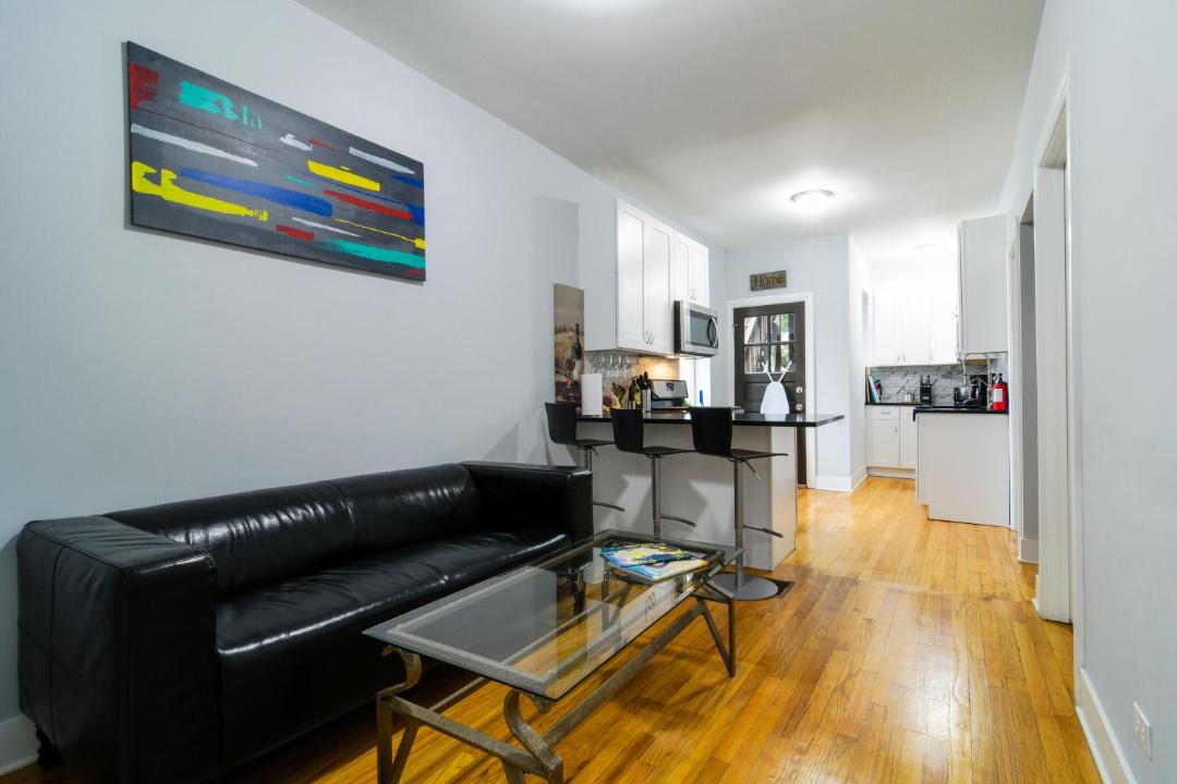 Photo of Livingroom in Irving Park