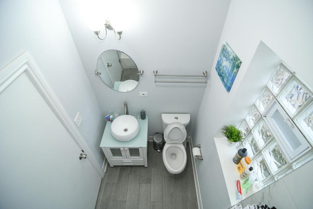 Photo of Bathroom in Irving Park