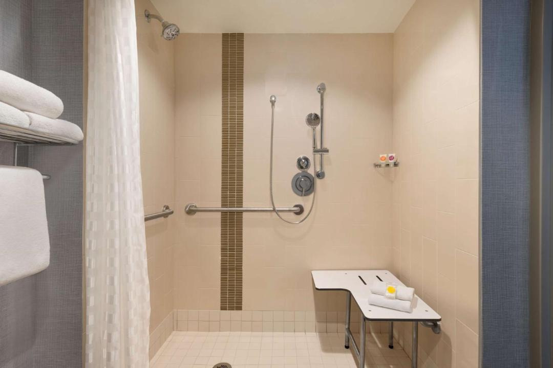 Photo of Bathroom in Forestview